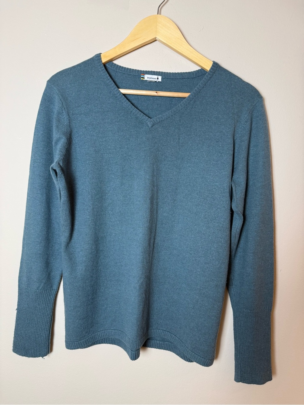 Smartwool Size M Slate Blue V-Neck Sweater